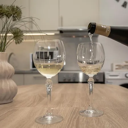 Adriana's Summer House 卡西奥皮