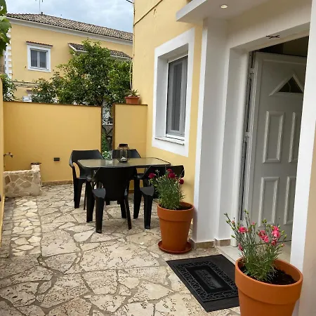 Adriana's Summer House Vakantiehuis *